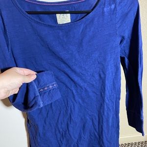 2 American Eagle Outfitters 3/4 sleeve tees